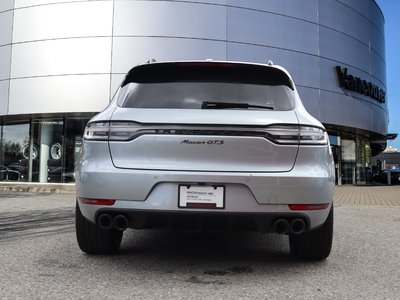 2021 Porsche Macan in Vancouver, British Columbia
