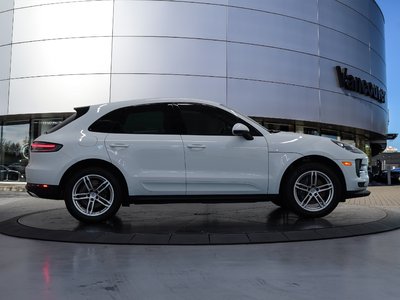 Porsche Macan  2021 à Vancouver, Colombie-Britannique
