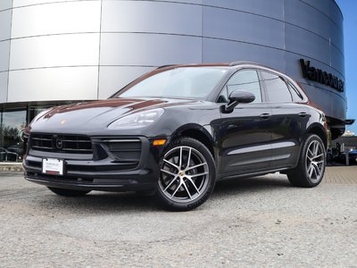 Porsche Macan  2022 à Vancouver, Colombie-Britannique