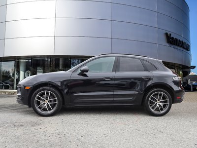 Porsche Macan  2022 à Vancouver, Colombie-Britannique