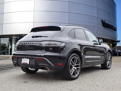Porsche Macan  2022 à Vancouver, Colombie-Britannique