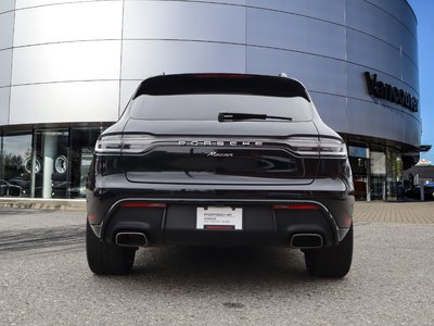 Porsche Macan  2022 à Vancouver, Colombie-Britannique