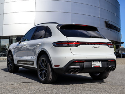 2023 Porsche Macan in Langley, British Columbia