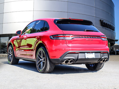 Porsche Macan  2023 à Vancouver, Colombie-Britannique