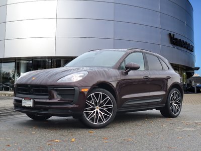 Porsche Macan  2023 à Vancouver, Colombie-Britannique