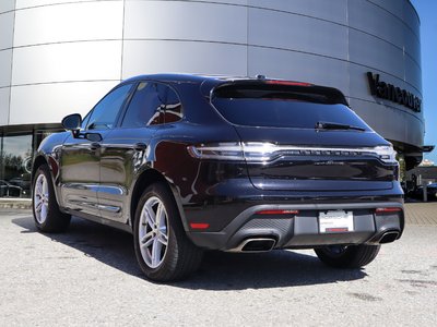 Porsche Macan  2023 à Vancouver, Colombie-Britannique