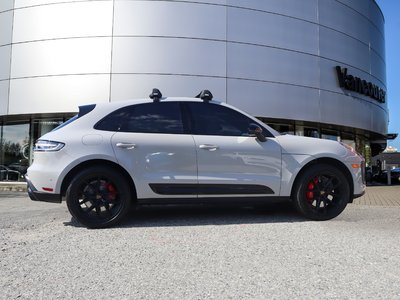 2023 Porsche Macan in Vancouver, British Columbia