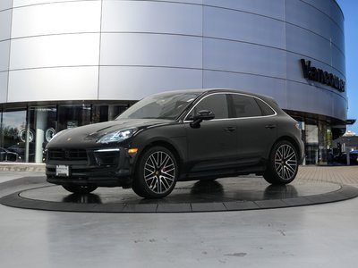 Porsche Macan  2023 à Vancouver, Colombie-Britannique