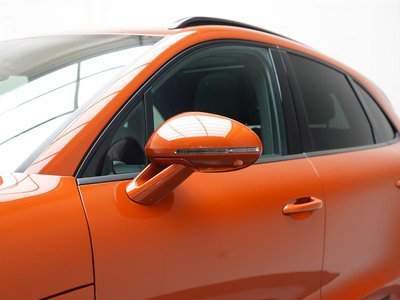 2023 Porsche Macan in Vancouver, British Columbia