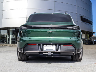 Porsche Macan  2024 à Vancouver, Colombie-Britannique