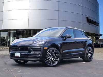 Porsche Macan  2024 à Vancouver, Colombie-Britannique