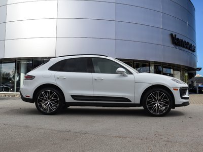 2024 Porsche Macan in Vancouver, British Columbia