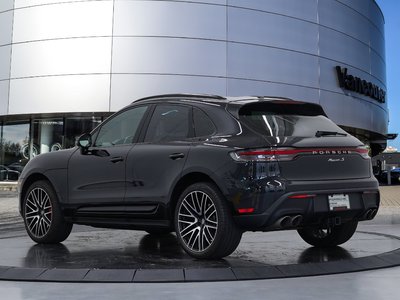 Porsche Macan  2024 à Vancouver, Colombie-Britannique