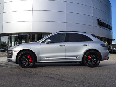 Porsche Macan  2025 à Vancouver, Colombie-Britannique