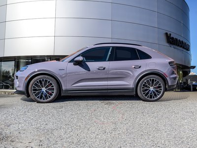 2025 Porsche Macan in Vancouver, British Columbia