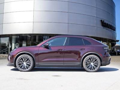 Porsche Macan  2025 à Vancouver, Colombie-Britannique