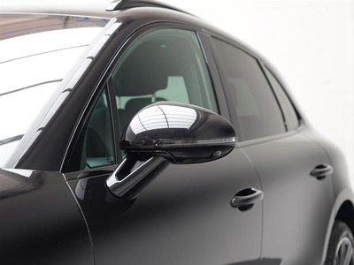 2026 Porsche Macan in Vancouver, British Columbia