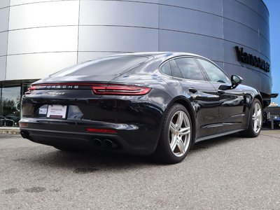 Porsche Panamera  2018 à Vancouver, Colombie-Britannique