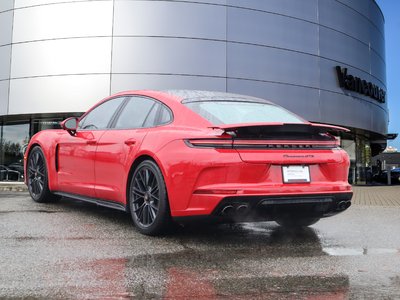 Porsche Panamera  2025 à Vancouver, Colombie-Britannique