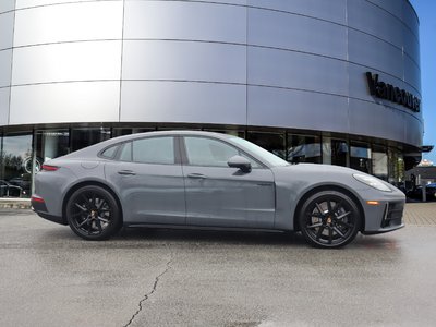Porsche Panamera  2025 à Vancouver, Colombie-Britannique