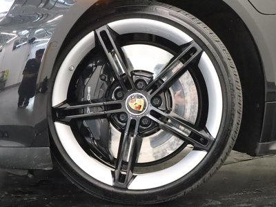 Porsche Taycan  2020 à Vancouver, Colombie-Britannique