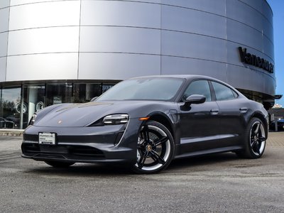 Porsche Taycan  2022 à Vancouver, Colombie-Britannique