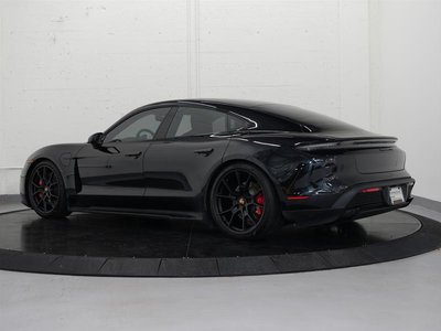 Porsche Taycan  2024 à Vancouver, Colombie-Britannique