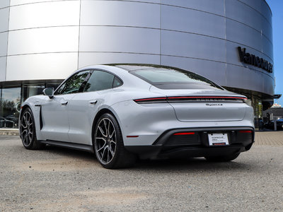 Porsche Taycan  2025 à Vancouver, Colombie-Britannique