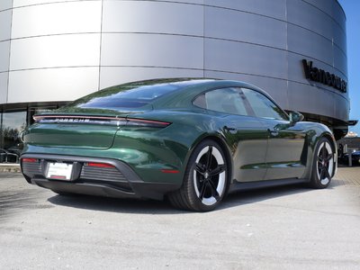 Porsche Taycan  2025 à Vancouver, Colombie-Britannique