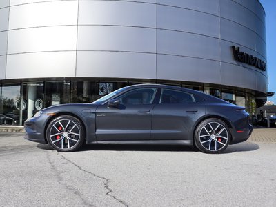 Porsche Taycan  2025 à Vancouver, Colombie-Britannique