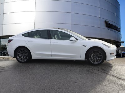 Tesla Model 3  2020 à Vancouver, Colombie-Britannique