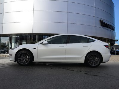 Tesla Model 3  2020 à Vancouver, Colombie-Britannique