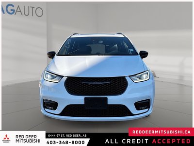 2025 Chrysler Pacifica Limited — photo 2