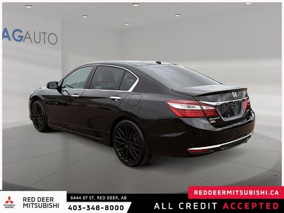 2017 Honda Accord Touring — photo 4