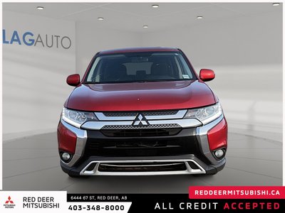 2020 Mitsubishi Outlander ES — photo 2