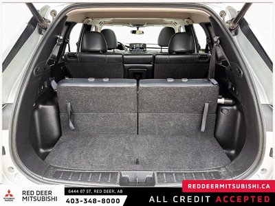 2024 Mitsubishi Outlander LE — photo 6