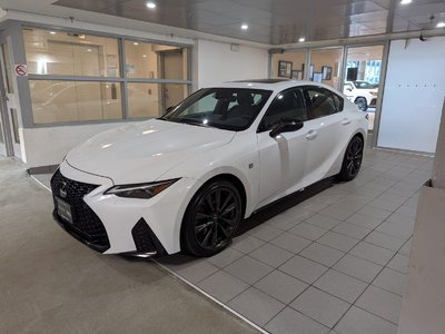 IS 300 AWD
