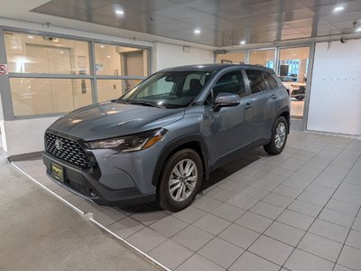 Corolla Cross LE FWD