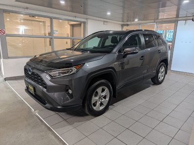 RAV4 Hybrid XLE AWD