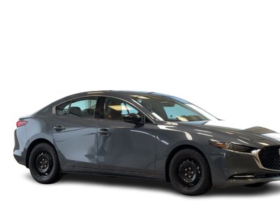Mazda 3  2022 à Regina, Saskatchewan
