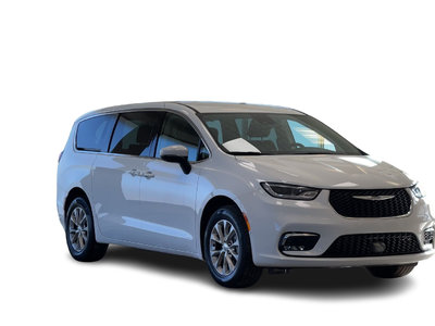 2023 Chrysler Pacifica in Regina, Saskatchewan
