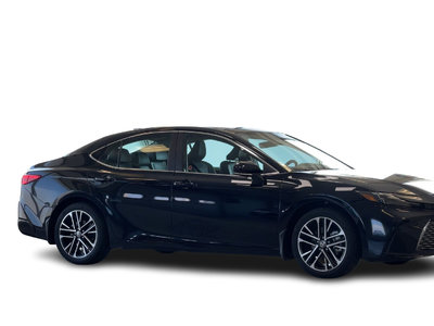 Toyota Camry Hybrid  2025 à Regina, Saskatchewan