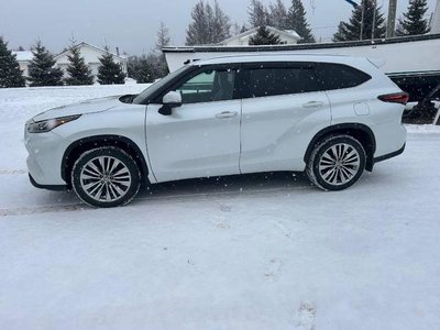 2024 Toyota Highlander in Regina, Saskatchewan