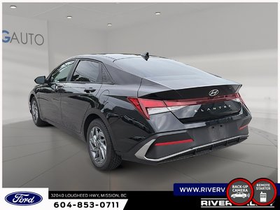 2024 Hyundai Elantra Preferred — photo 4