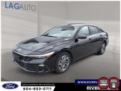 2024 Hyundai Elantra Preferred — photo 1