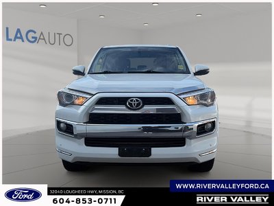 2019 Toyota 4Runner SR5 — photo 2