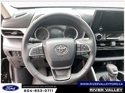 2025 Toyota Highlander XLE — photo 8