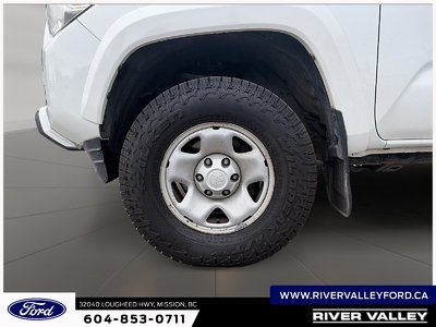 2020 Toyota Tacoma Base — photo 6