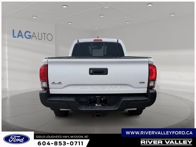2020 Toyota Tacoma Base — photo 3