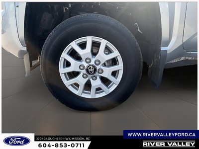 2025 Toyota Tacoma Base — photo 6
